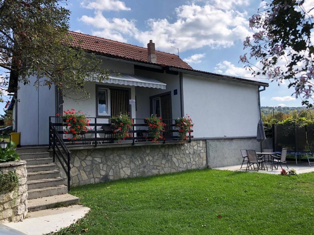 Apartment & Room Toma Smoljanac Exterior foto