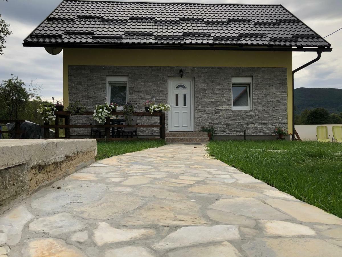 Apartment & Room Toma Smoljanac Exterior foto